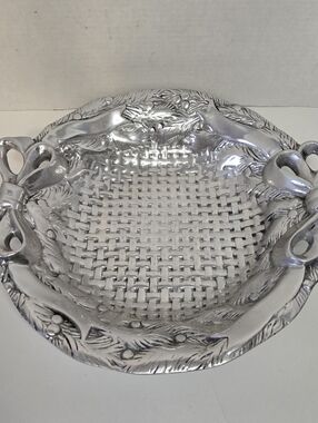 Cast Aluminum Embossed Holly Vine, Basket Weave, Bows Serving Tray Platter Bowl